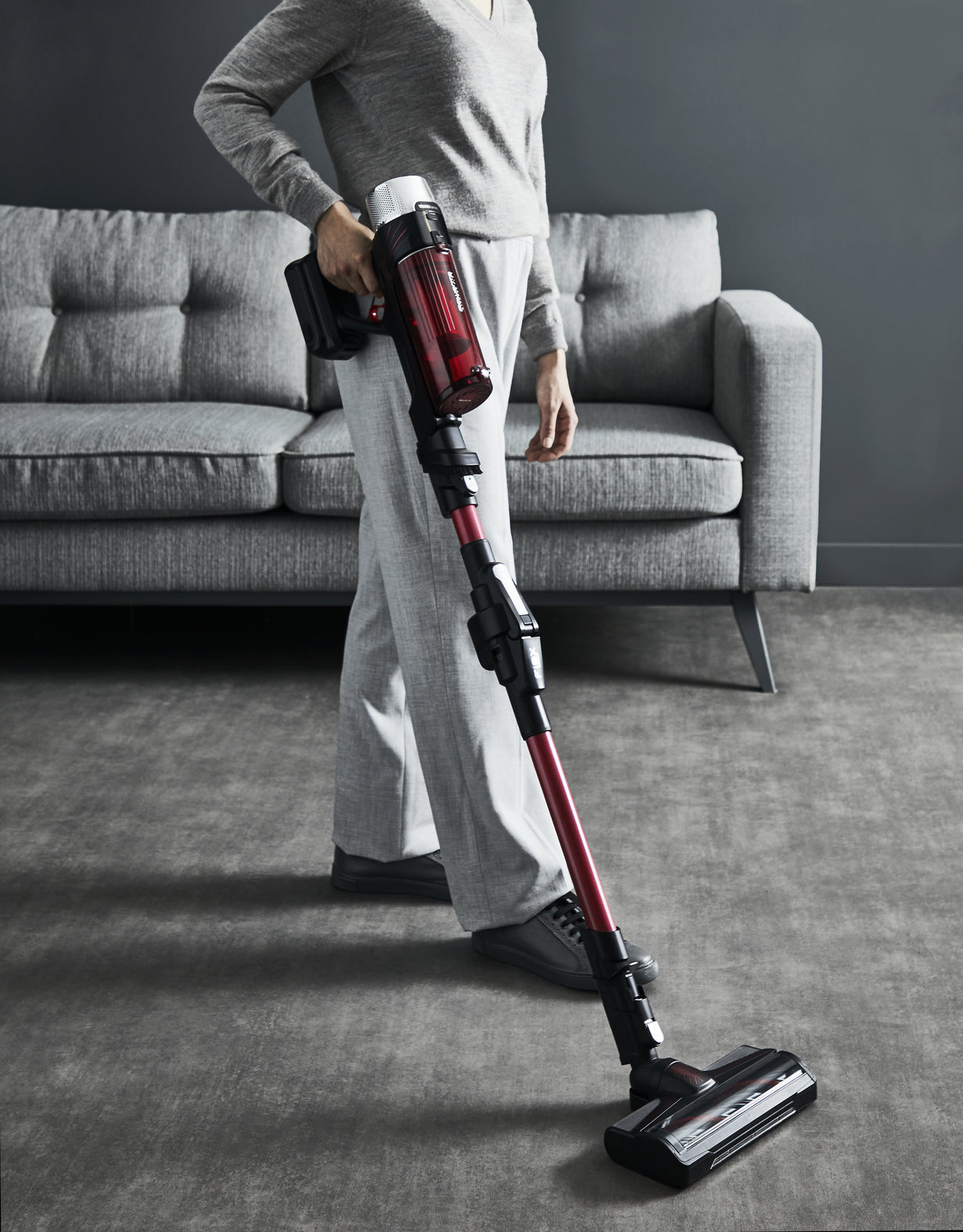 Rowenta RH2079 Aspirateur-balai 2 en 1 Batterie Sec Sans sac 0,4 L 250 W Noir, Rouge