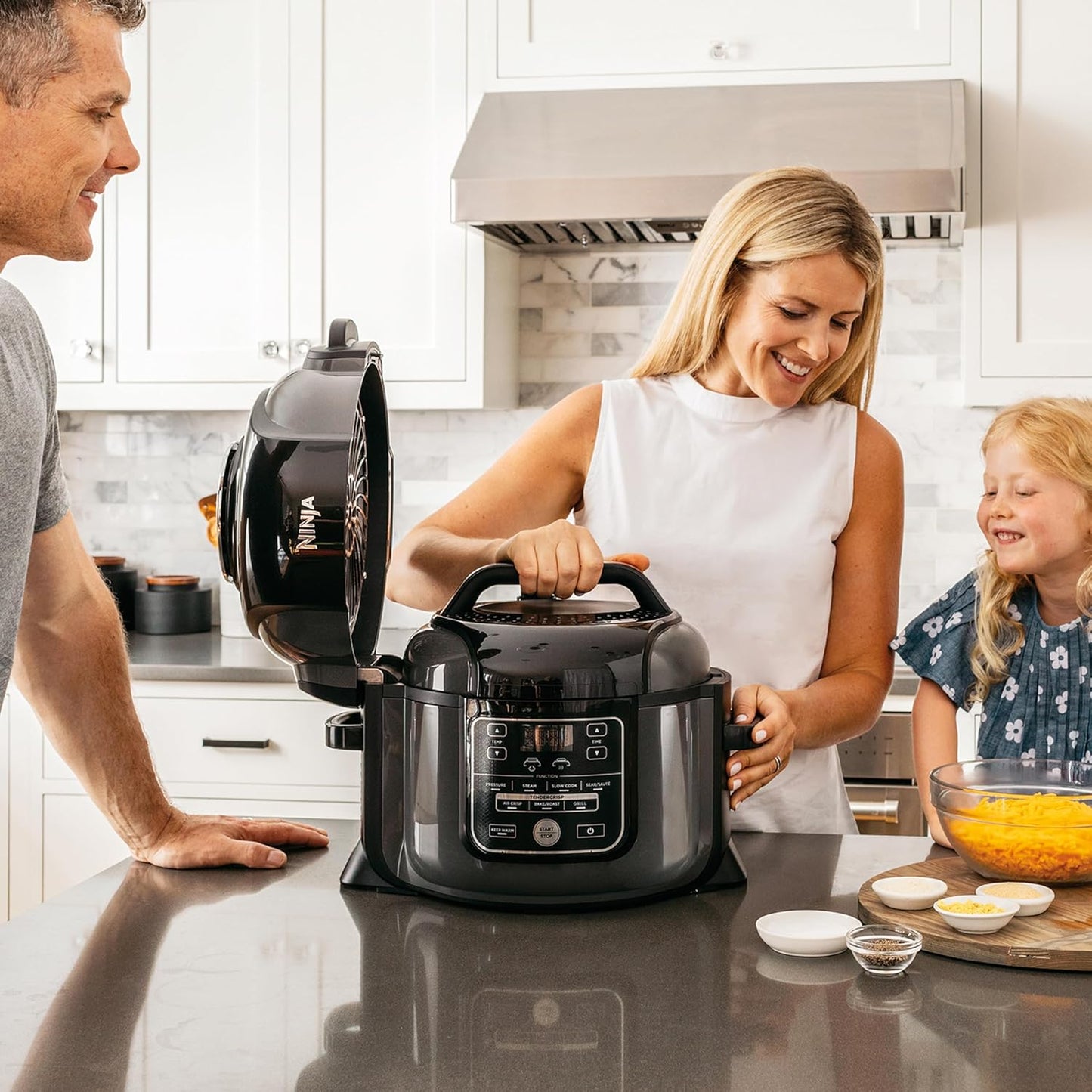 NINJA MULTI-COOKER OP300EU