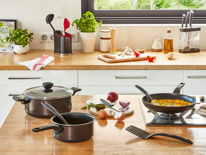 Tefal Easy Cook & Clean B5544602 casserole à sauce Rond Noir, Marron