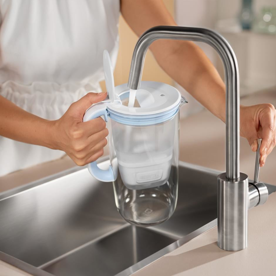 Brita 4006387120801 filtre à eau Filtre pour distributeur d'eau 2,5 L Bleu clair, Transparent
