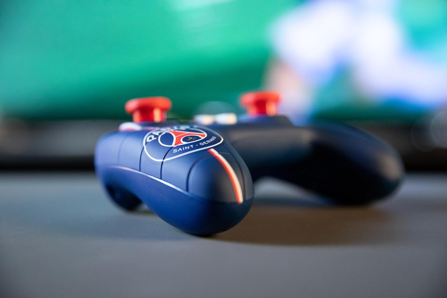 Konix PSG Manette filaire pour Nintendo Switch, Switch OLED et PC - Fonction vibration - Câble 3 m - Bleu, blanc et rouge