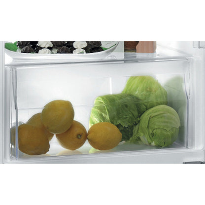 Whirlpool ARG 90712 réfrigérateur Intégré 136 L E Blanc